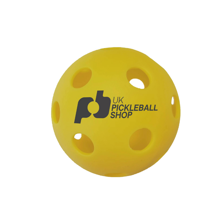 Club Complete Starter Pack: Club net, 4 Club paddles and 4 balls