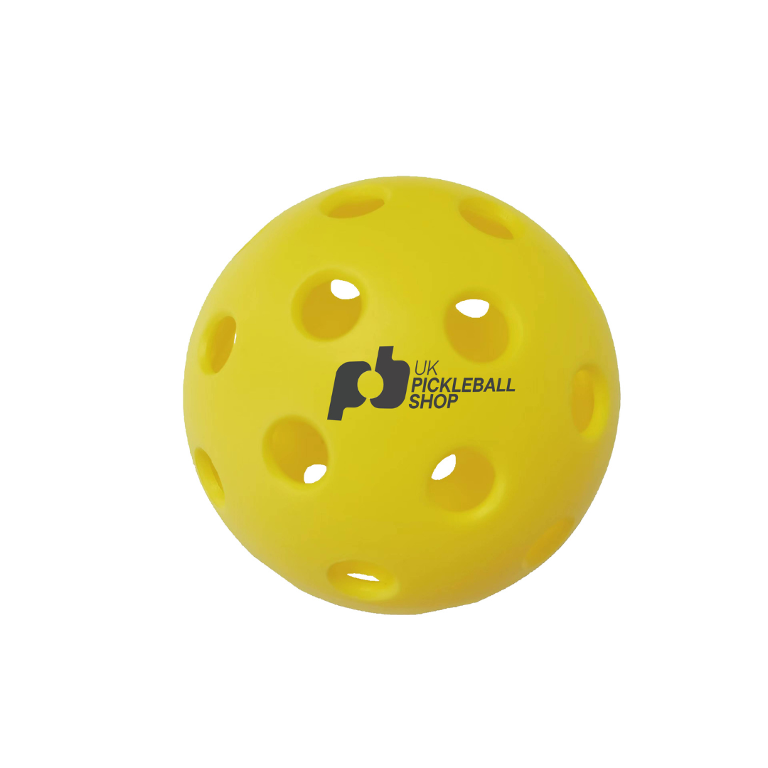 Club Complete Starter Pack: Club net, 4 Club paddles and 4 balls